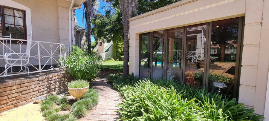 5 Bedroom Property for Sale in Waverley Free State